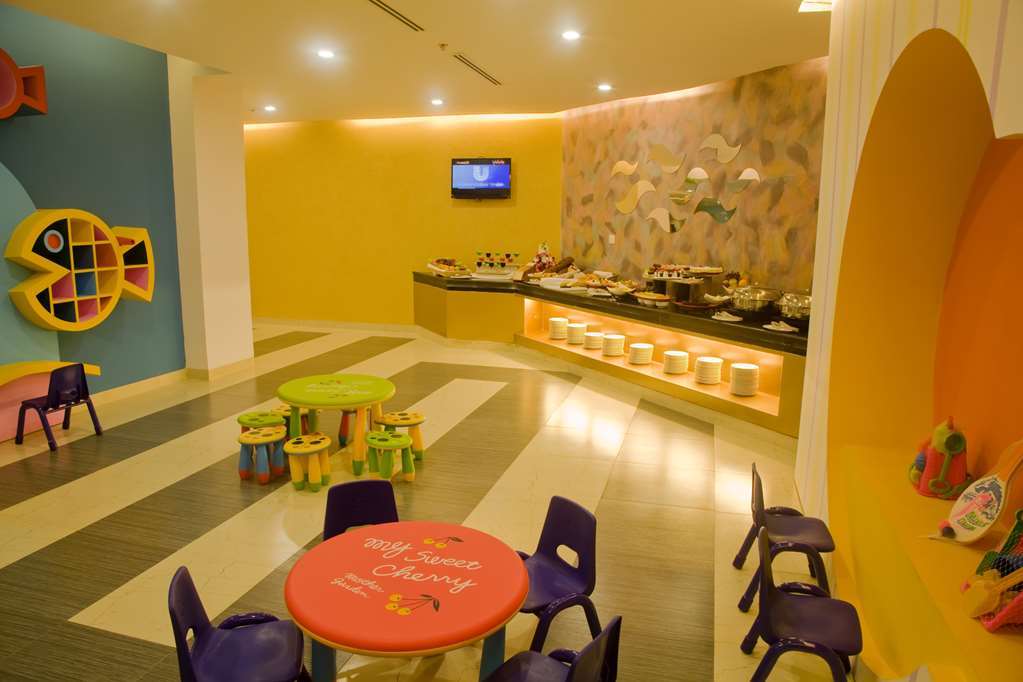 Royal Tulip Sea Pearl Beach Resort & Spa 콕스 바자르 레스토랑 사진